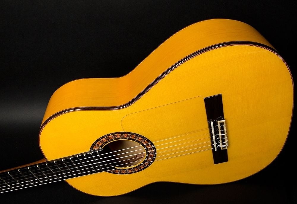 RAIMUNDO HAND MADE SPANISH FLAMENCO MODEL 160