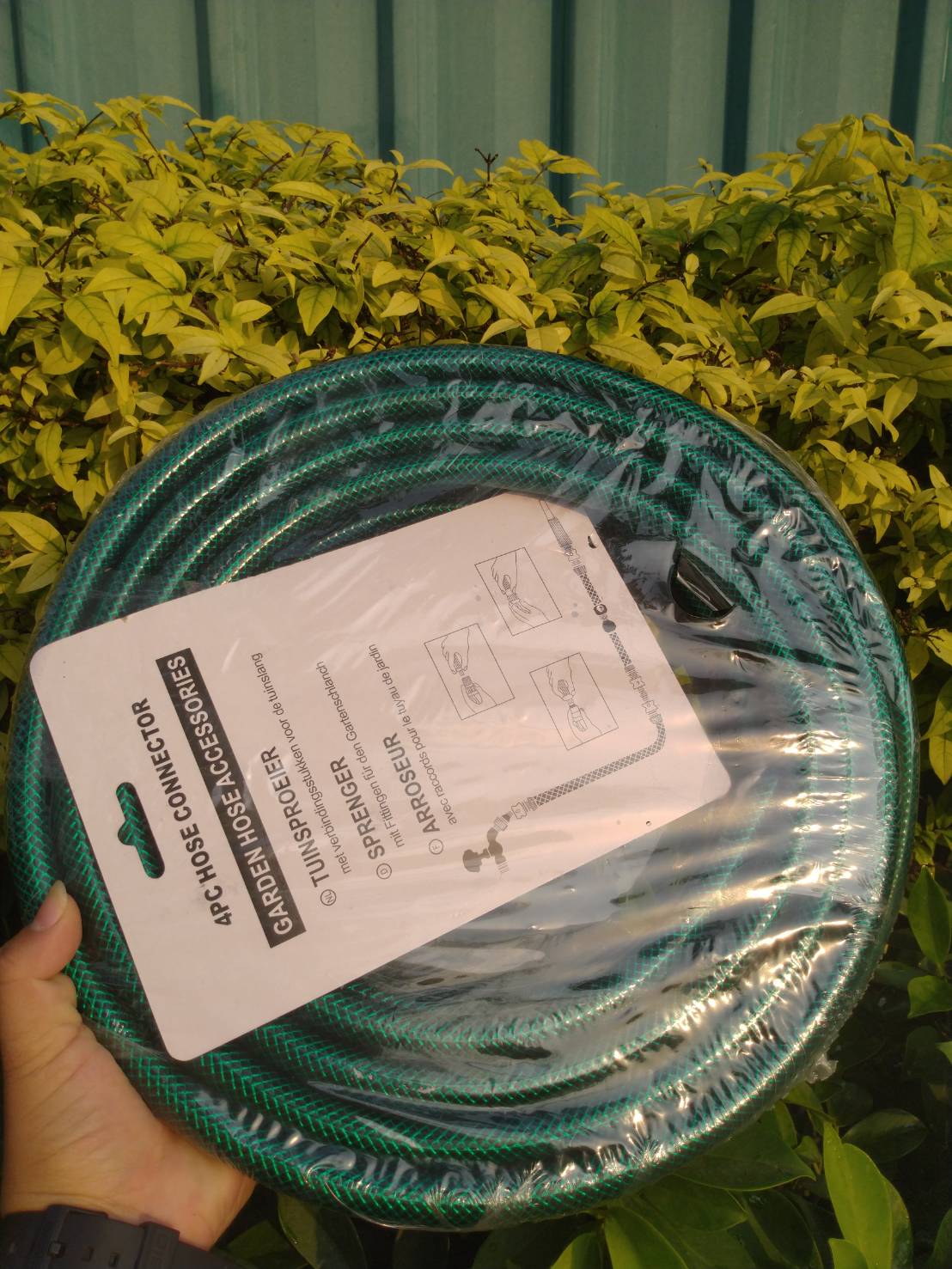 สายยางพร้อมอุปกรณ์ 1/2นิ้ว 10 M. สีเขียว GARDEN HOSE