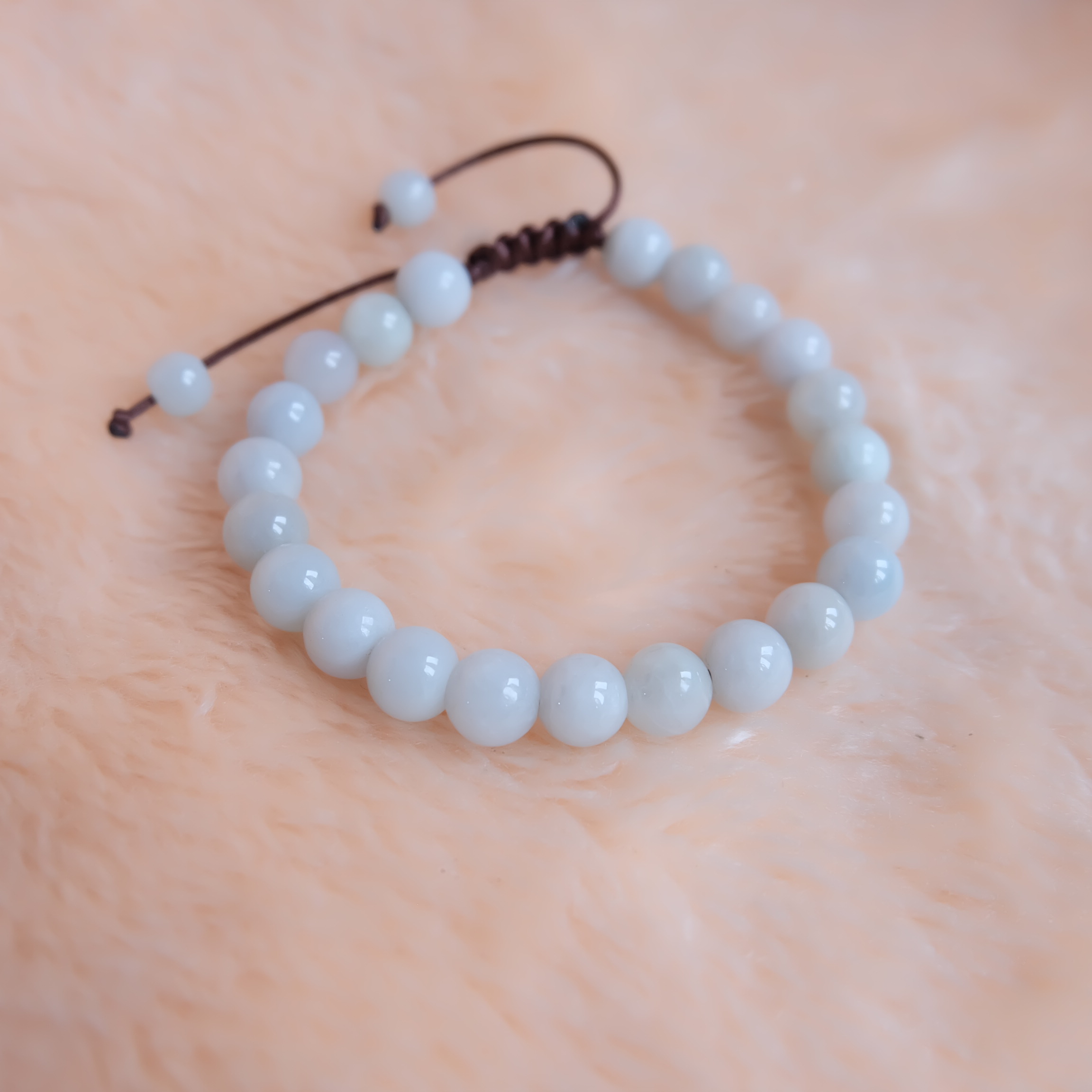 สร้อยข้อมือลูกปัดหยกแท้ 9 มิล หยกแท้ หยกพม่า หยกขาว เชือกดึง รอบข้อมือ 18.5-20 ซม.