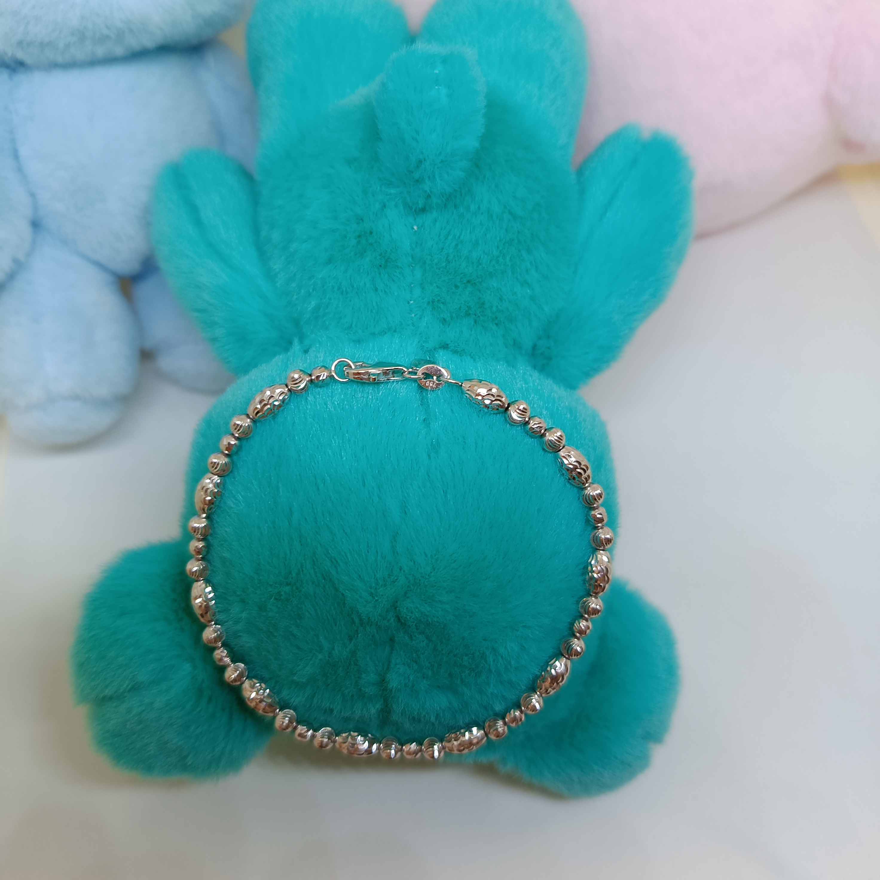 สร้อยข้อมืออิตาลี่ ลายแฟนซีทองคำขาว เม็ดมะยมสลับเม็ดกลมเจียระไนเหลี่ยมเพชร