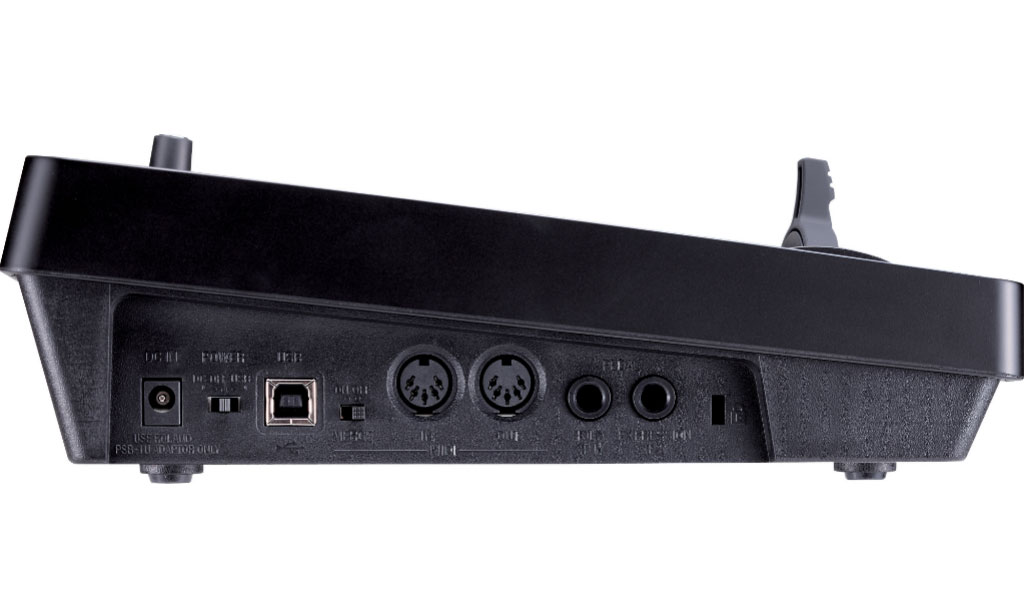 Roland A-800PRO 61-Key MIDI Keyboard Controller