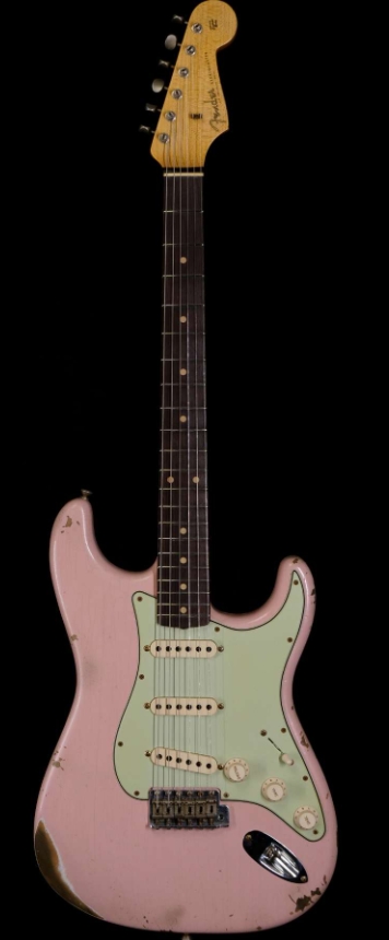 FENDER CUSTOM SHOP 1962 STRATOCASTER RELIC AAA ROSEWOOD BOARD WITH QUARTERSAWN MAPLE NECK SHELL PINK