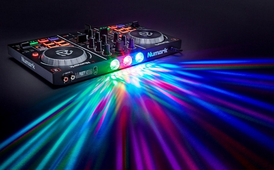 Numark Party Mix DJ Controller