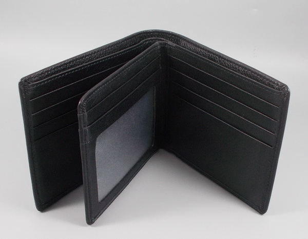 กระเป๋าสตางค์ Guy Laroche ดำ ใหม่ แท้