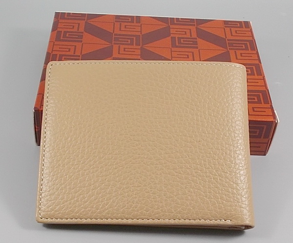 กระเป๋าสตางค์ Guy Laroche เบจ ใหม่ แท้