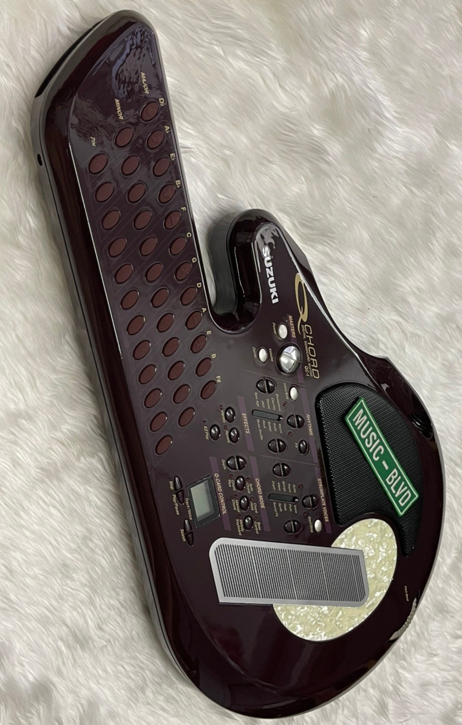 Suzuki QChord