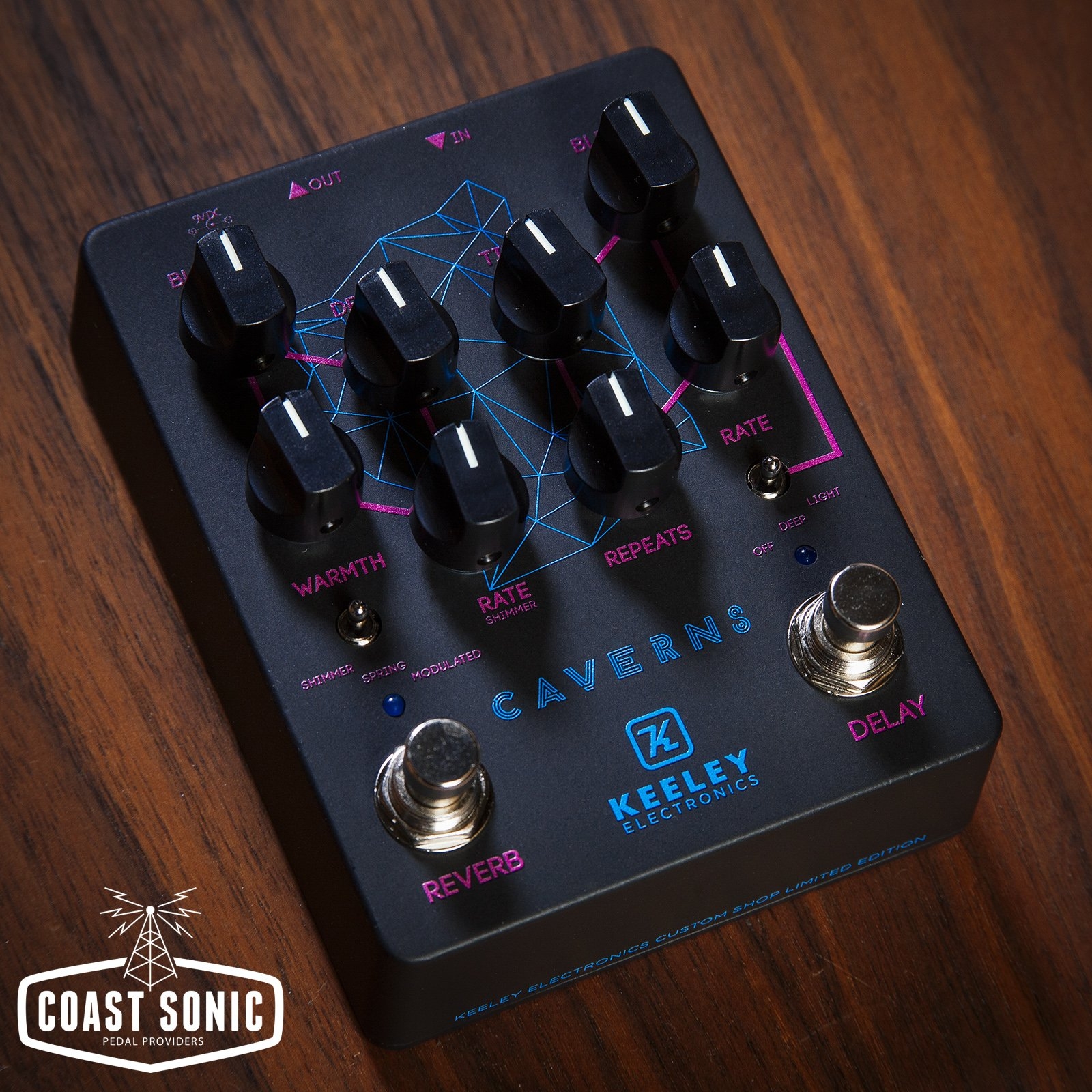 Keeley Electronics Caverns Delay Reverb V2 Limited Edition
