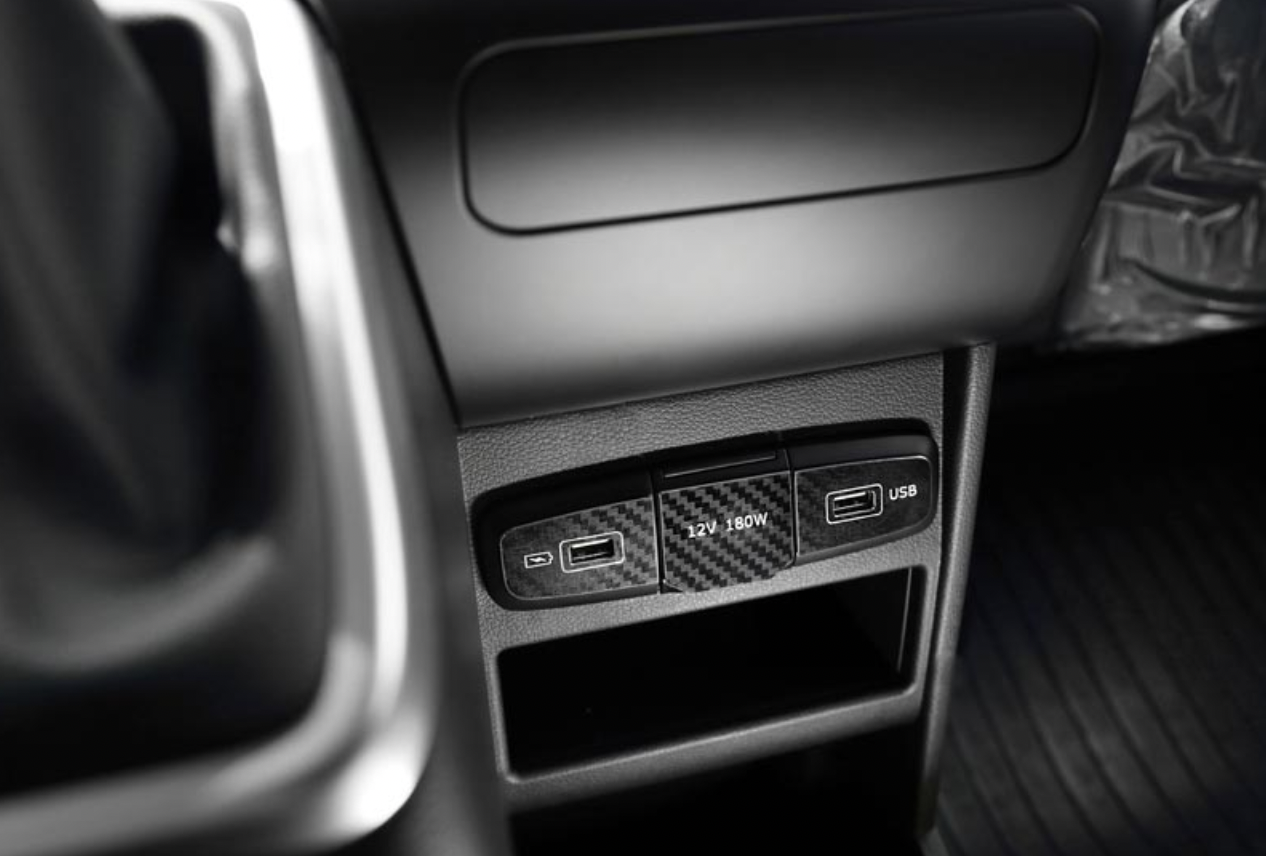 ครอบ USB Hyundai STARIA