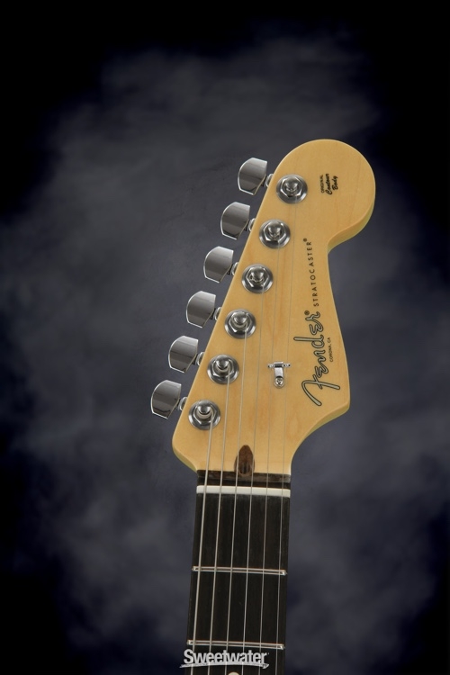 Fender American Professional Stratocaster - 3-color Sunburst with Rosewood Fingerboard