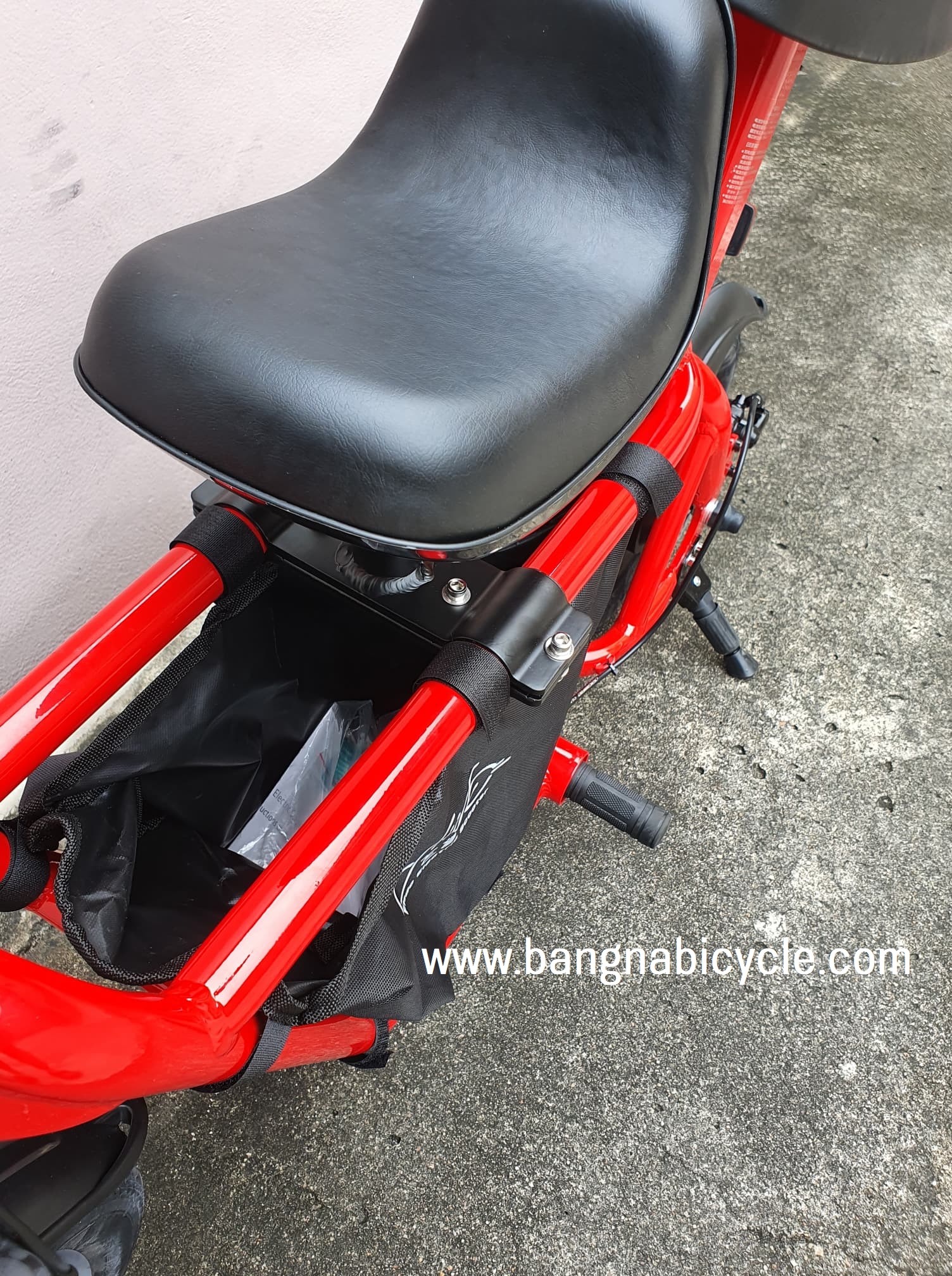 [หมด]รถสกู๊ตเตอร์ไฟฟ้า FiiDo แบบบิด มีที่นั่งเด็กซ้อน ตะกร้า