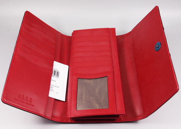 กระเป๋าสตางค์ ELLE แดงมะเหมี่ยว 3 พับ ใหม่ แท้