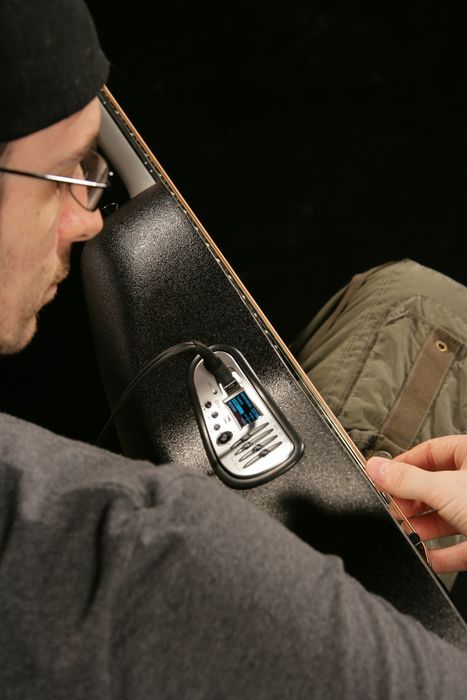 Ovation Celebrity OPI-1 iDea Retrofit Preamp and MP3 Recorder