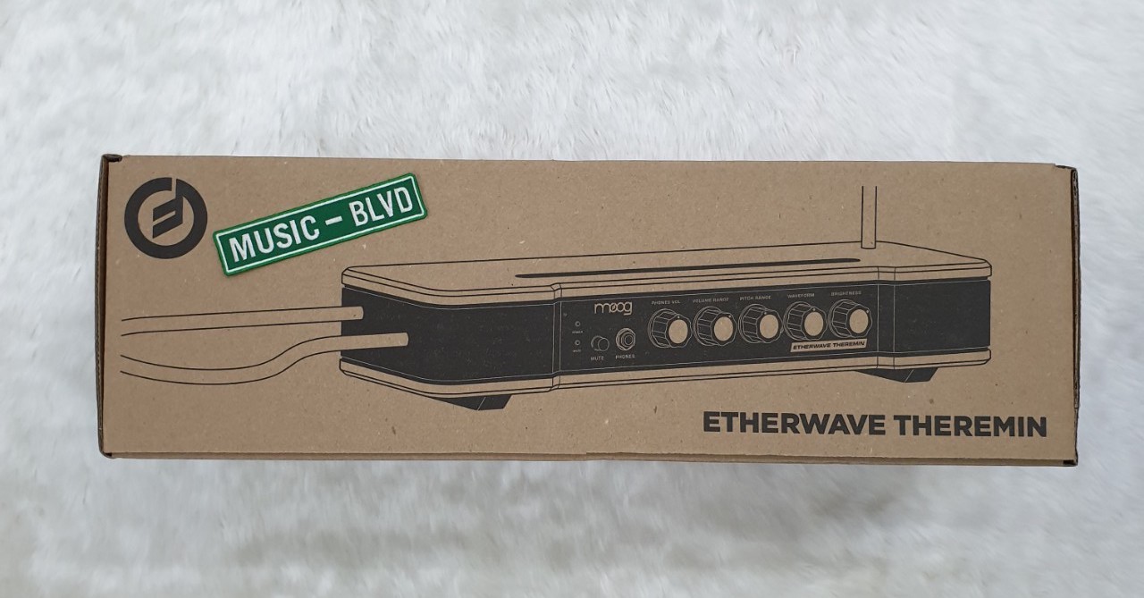 Moog Etherwave Theremin