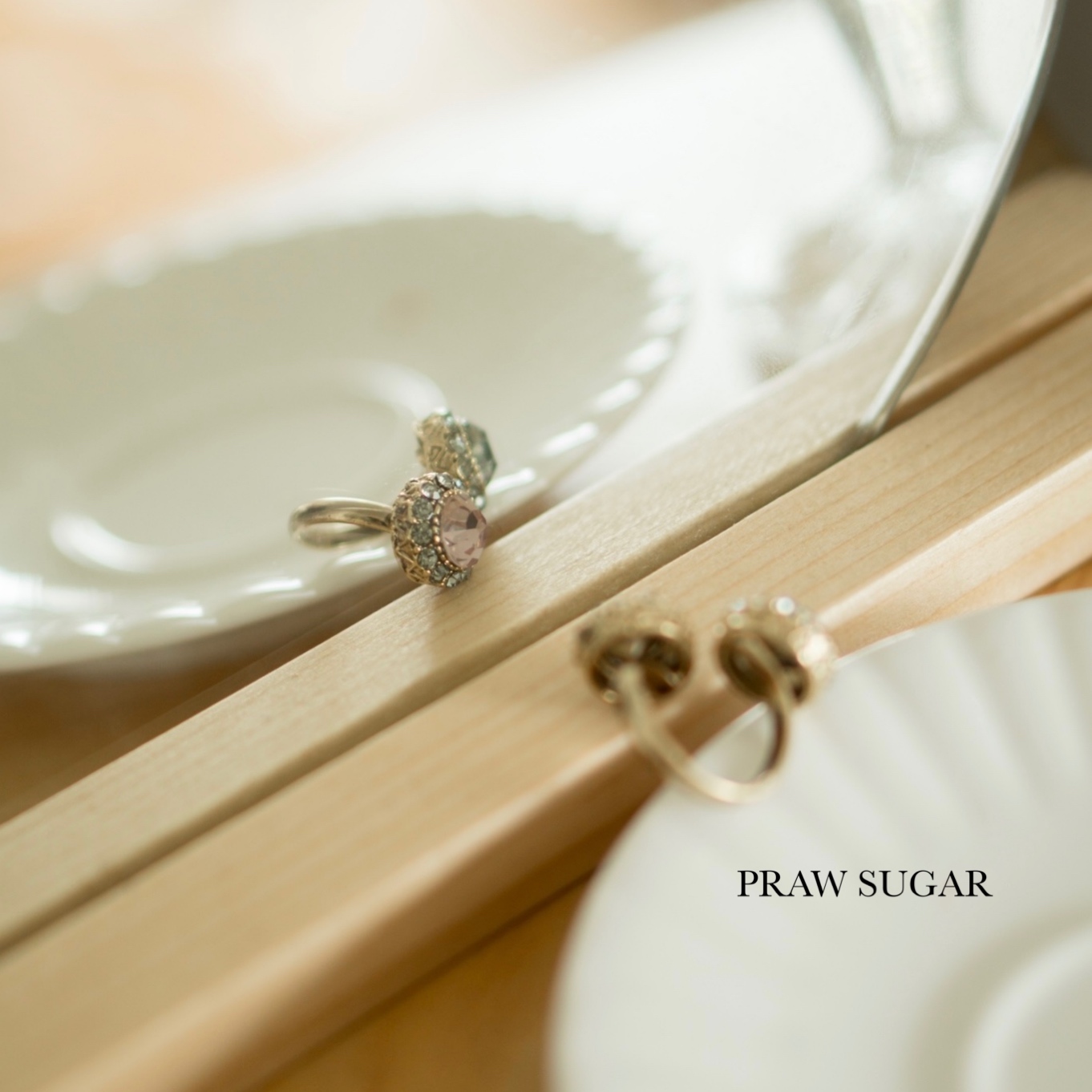 Swarovski Double Crystal Ring - แหวนคริสตัล Swarovski แหวนคริสตัลสวารอฟสกี้แบบ 2 ฝั่ง (มี 8 สี)