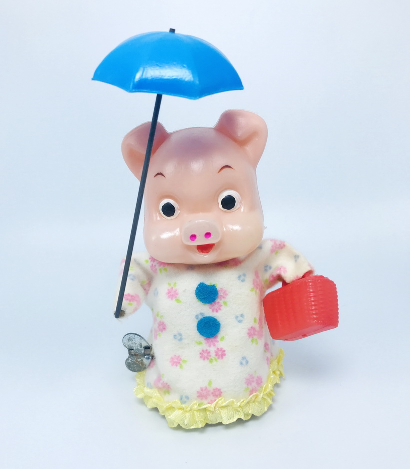 Fuji Walking Pig Vintage Wind up Toy ของเล่นไขลาน