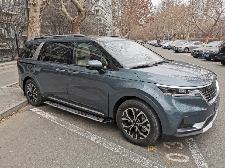 บันไดข้างทรงเบนซ์ KIA Carnival KA4(Gen4)