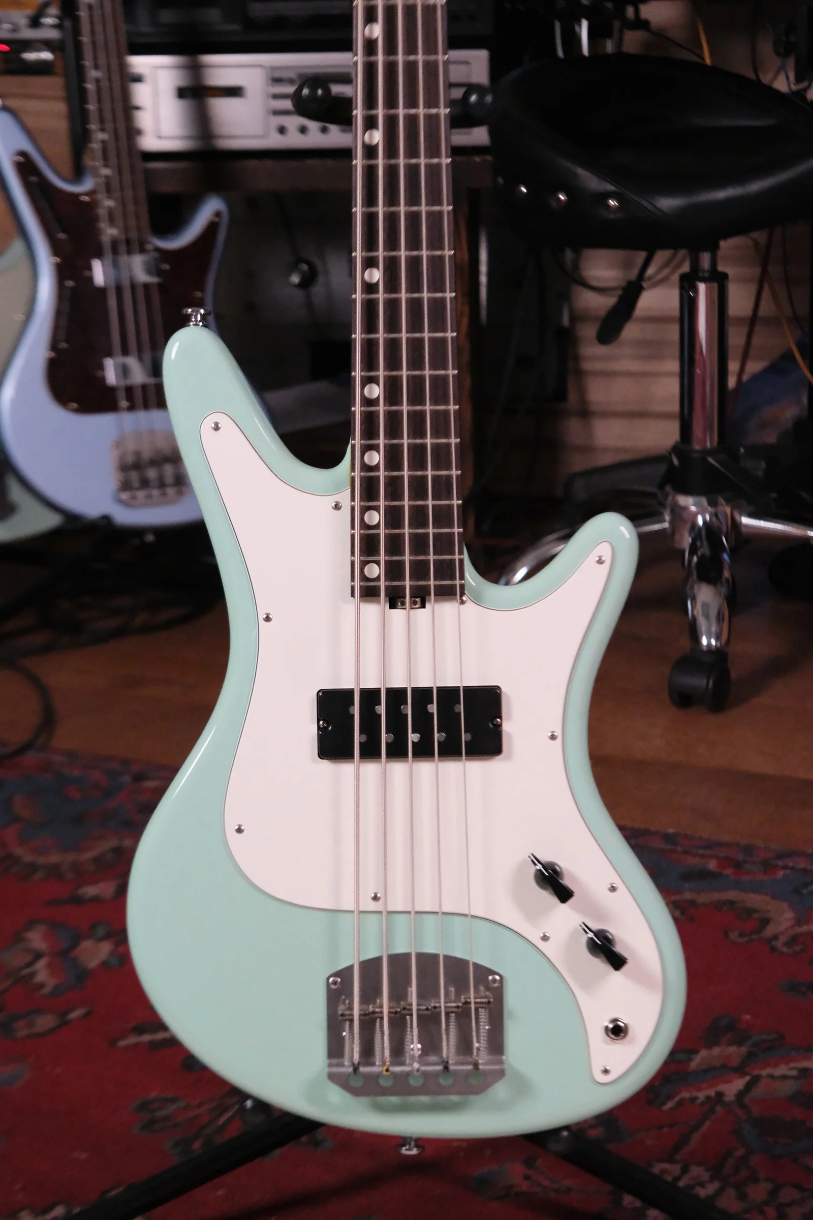 Acinonyx V Short Scale Bass Guitar - Surf Green