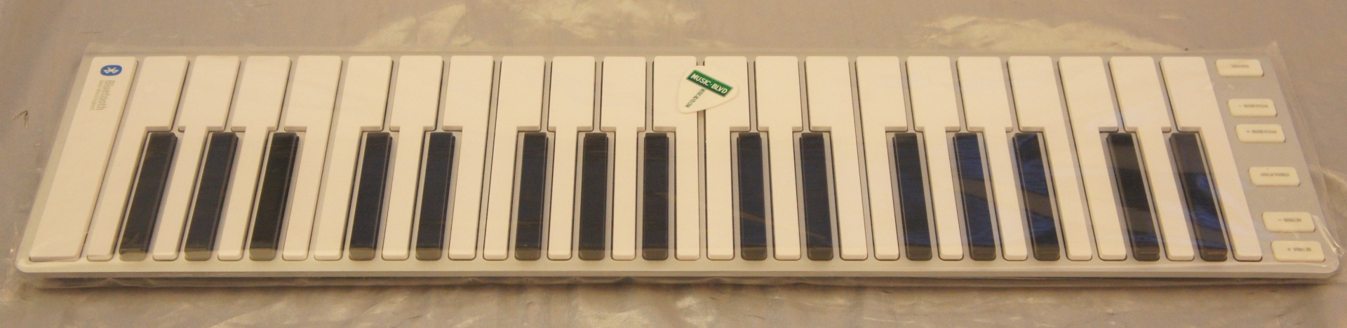 CME Xkey Air 37 Bluetooth Mobile Music Keyboard (Silver)