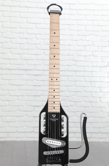 Traveler Guitar Ultra-Light Electric Standard - Gloss Black