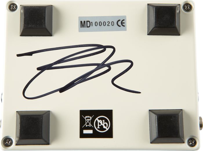 Red Witch Medusa Chorus and Tremolo Guitar Effects Pedal