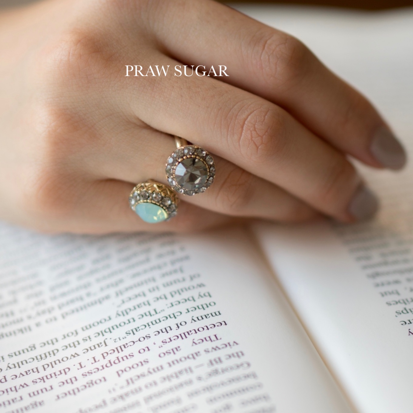 Swarovski Double Crystal Ring - แหวนคริสตัล Swarovski แหวนคริสตัลสวารอฟสกี้แบบ 2 ฝั่ง (มี 8 สี)