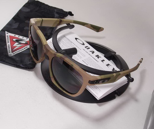 OAKLEY SI Garage Rock Multicam Multicam with Warm Grey OO9175-27