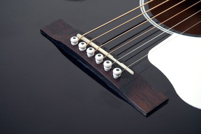 The Loar L0-16 Acoustic Guitar