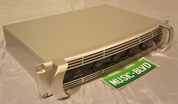 Behringer iNuke NU4-6000