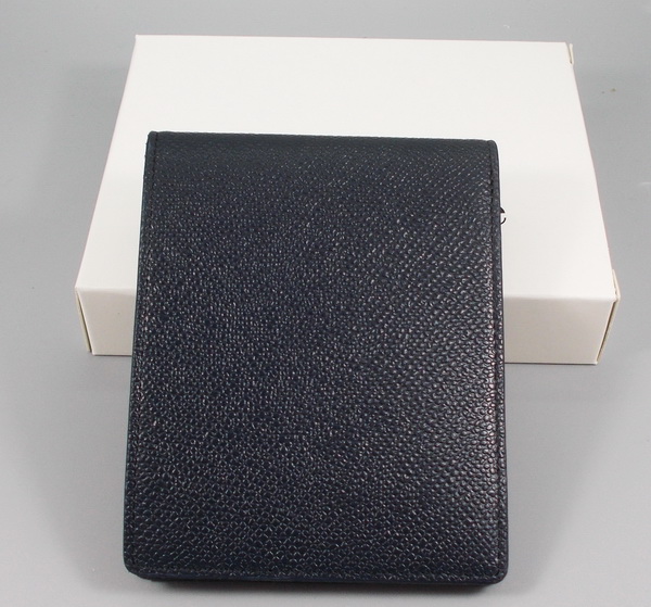 กระเป๋าสตางค์ Guy Laroche กรม ใหม่ แท้