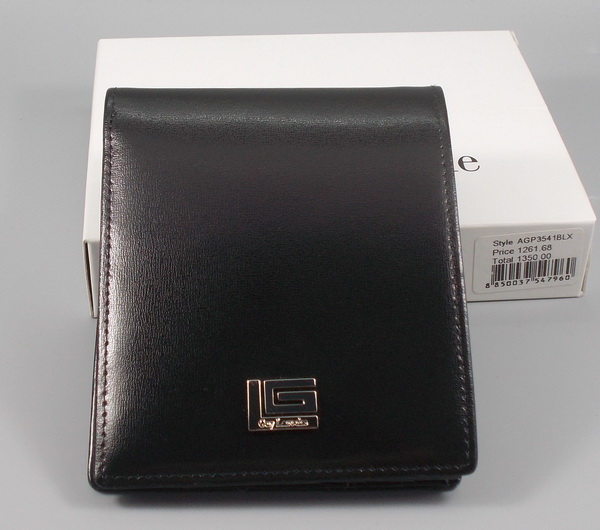 กระเป่าสตางค์ Guy Laroche ดำ ใหม่ แท้