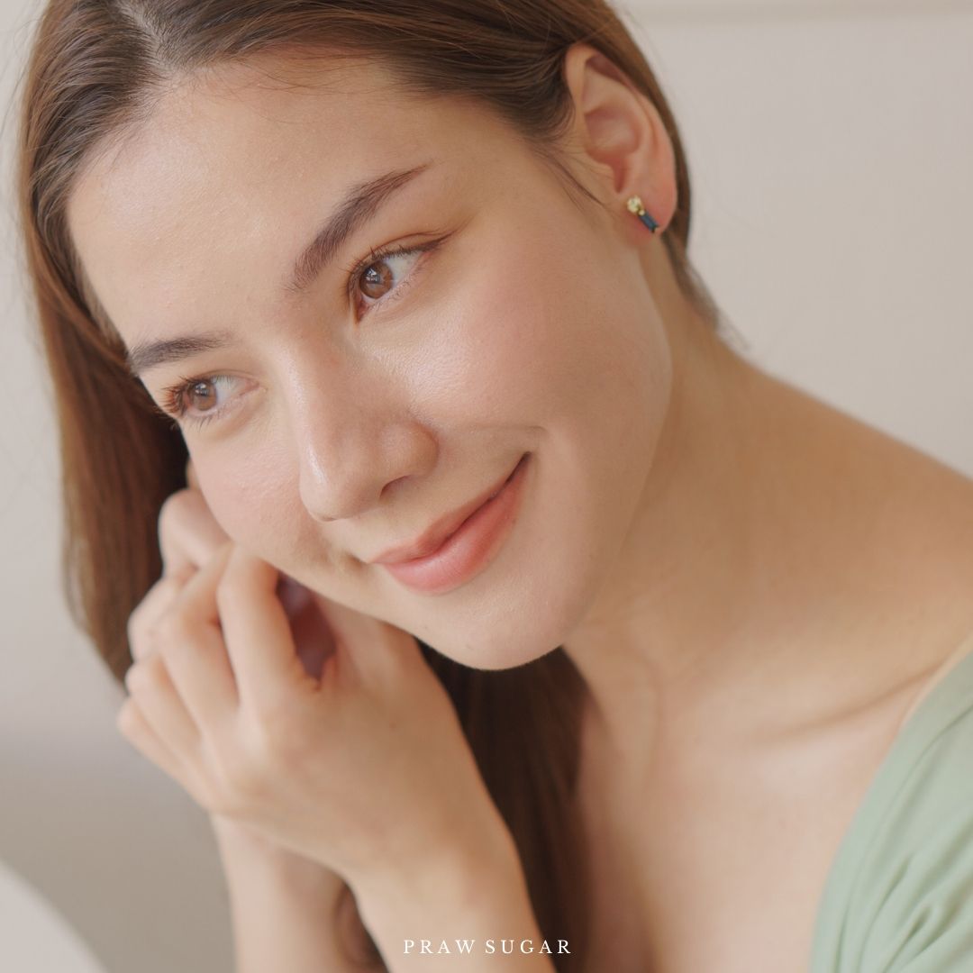 Mini Joyful Vertical Earrings - ต่างหูคริสตัลมินิทรงแนวตั้ง (ก้านต่างหูเงินแท้)