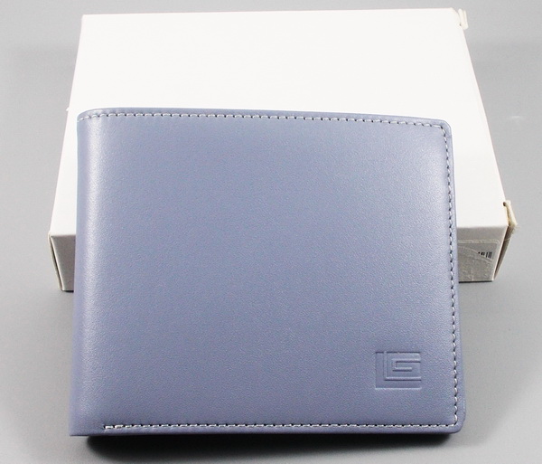 กระเป๋าสตางค์ Guy Laroche เทา ใหม่ แท้