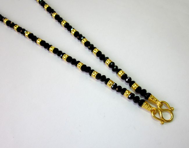 สร้อยคอคริสตัลนิลดำ คั่นทองแท้ 96.5% (ทอง 1 สลึง)