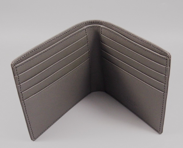 กระเป๋าสตางค์ Guy Laroche เทา ใหม่ แท้