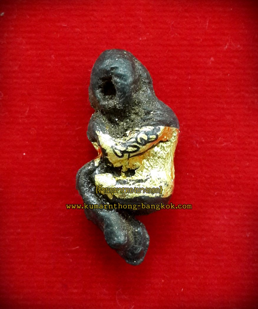 ลูกกรอก พรายกระซิบ เรียกทรัพย์มหาเฮง ครูบาชัยชนะ สำนักสงฆ์พุทธอริยรังษี จ.บึงกาฬ เนื้อดินอาถรรพ์ ขนาดพกพา 1 นิ้ว