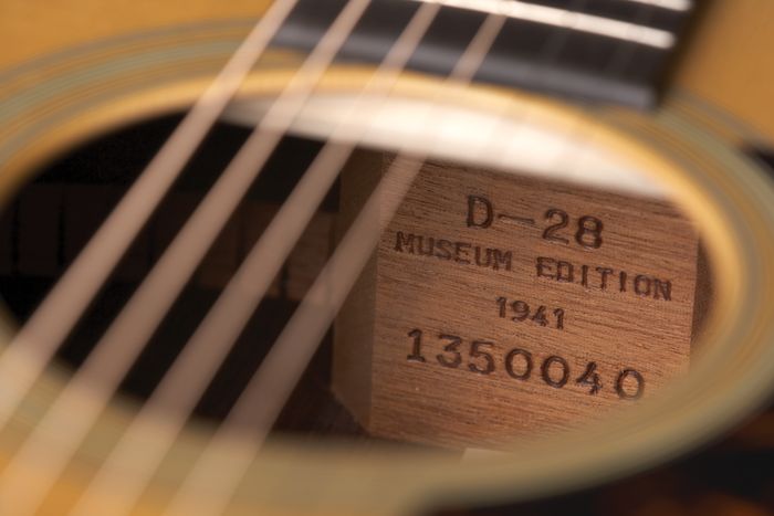 Martin D-28 Museum Edition 1941 Acoustic Guitar