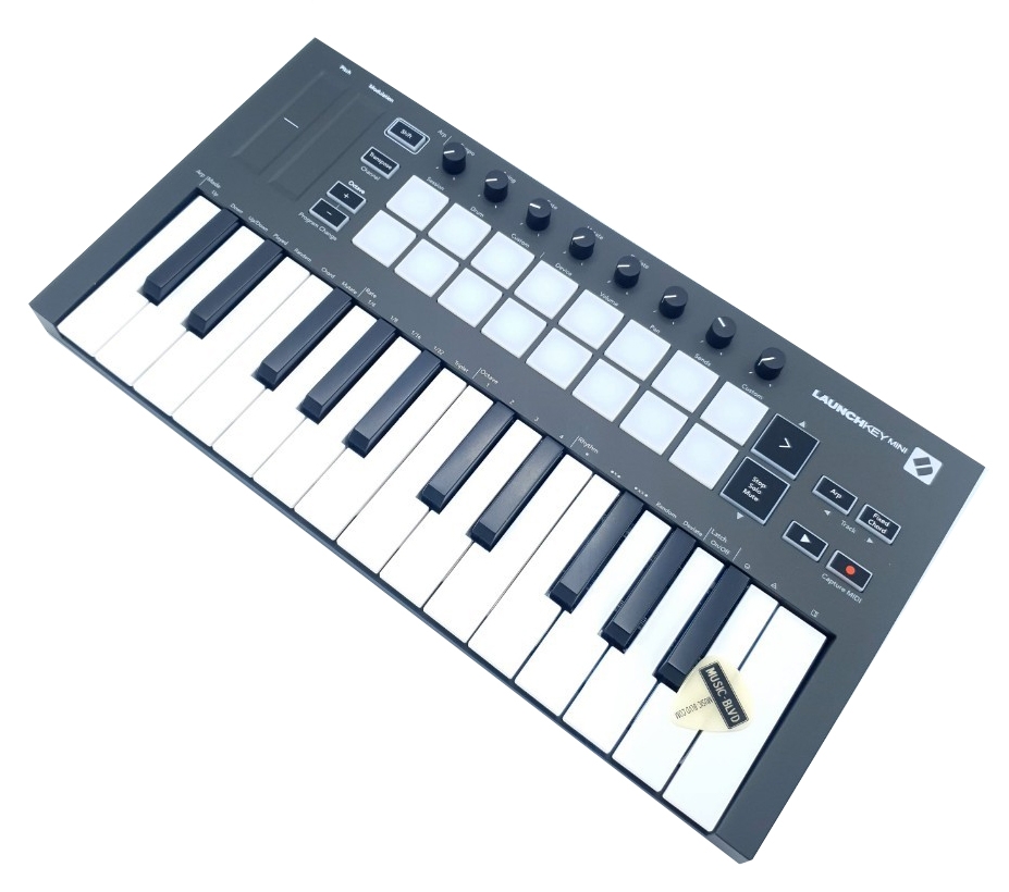 Novation Launchkey Mini mk3 Keyboard Controller