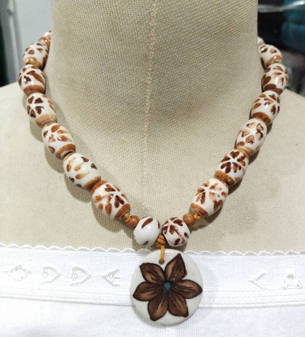 สร้อยคอแฟชั่น เนื้องาน เซรามิก