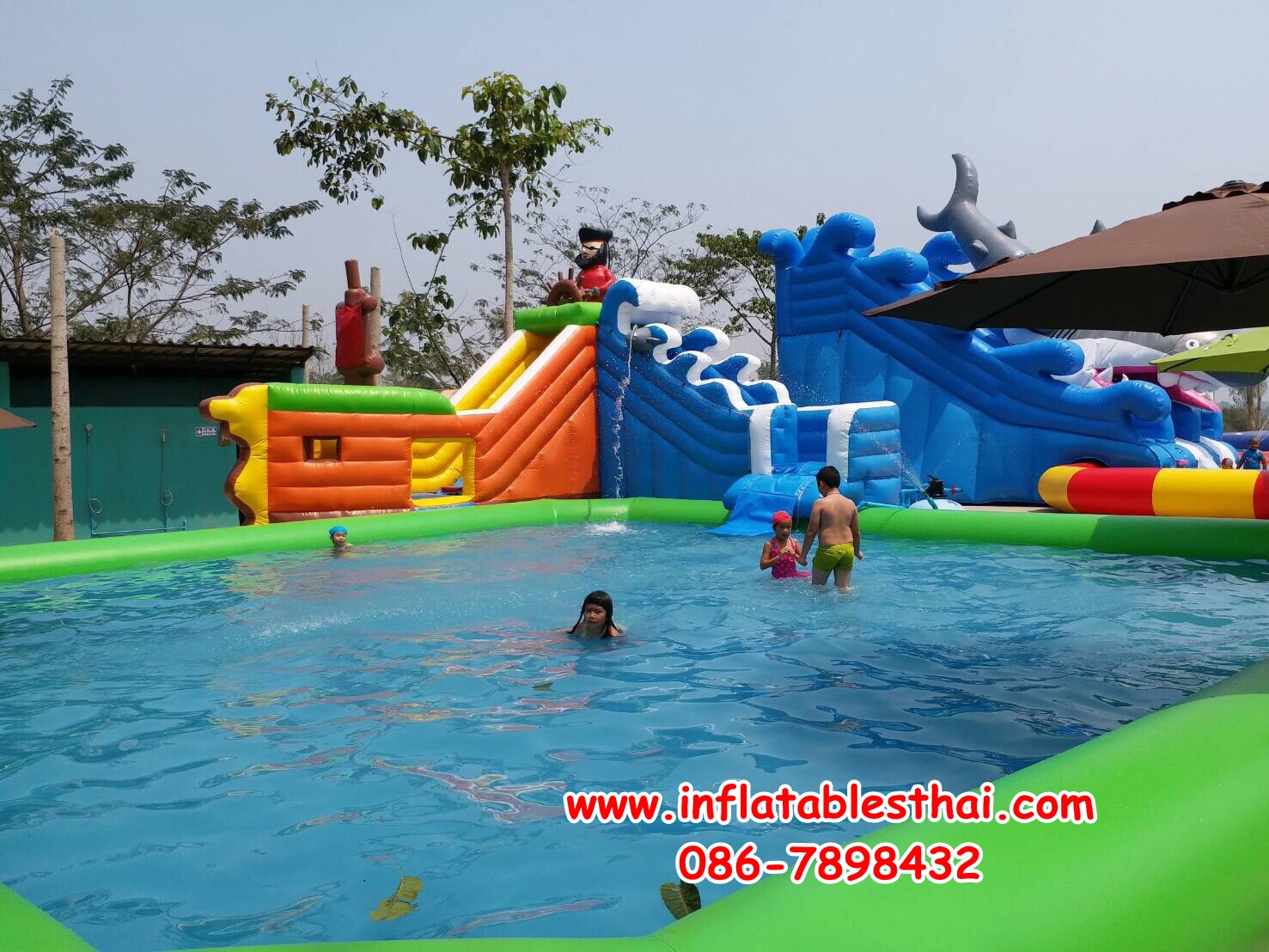 สวนน้ำเป่าลมแม่สาย