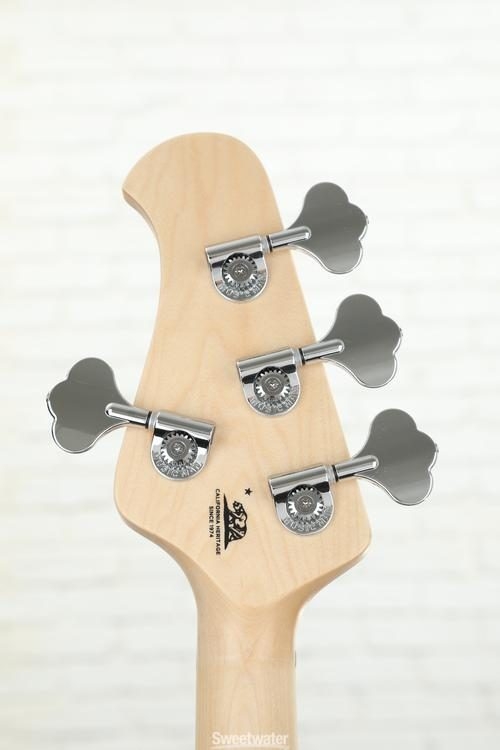 Ernie Ball Music Man StingRay Short Scale - Blue w/ Maple Fingerboard