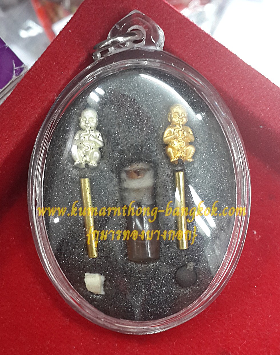 ล็อกเก๊ตกุมารทอง นะหน้าทอง อาจารย์สุบิน สุเมธโส ขนาดพกพาสูง 1.5 นิ้ว (ฉากสีน้ำเงิน) (โชว์)