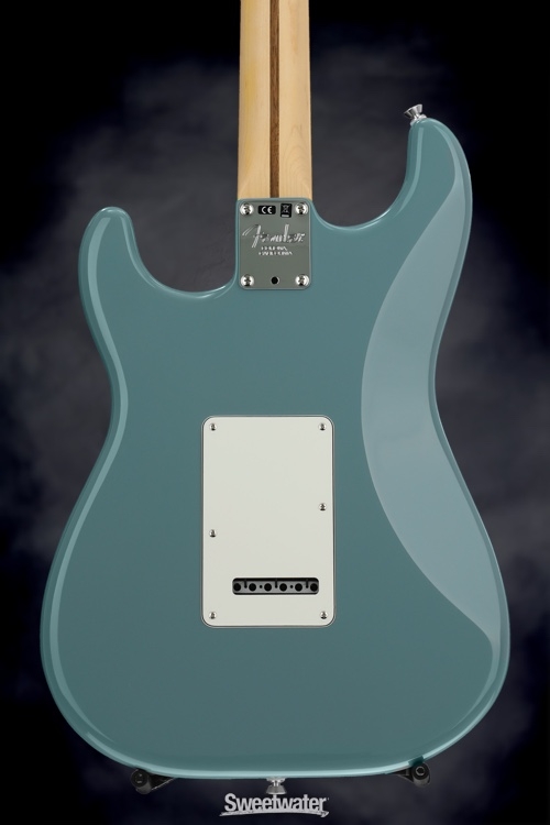 Fender American Professional HH Shawbucker Stratocaster - Sonic Gray with Rosewood Fingerboard