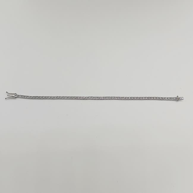 สร้อยข้อมือเพชรน้ำ98 เพชรไซส์8ตัง บนตัวเรือนทอง18K