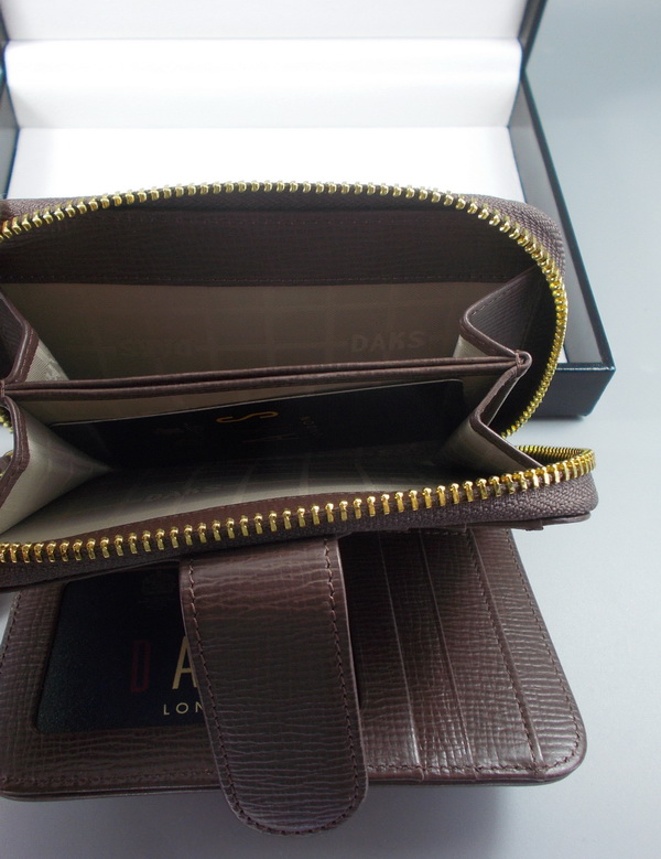 กระเป๋าสตางค์ DAKS-LONDON น้ำตาล ใหม่ แท้