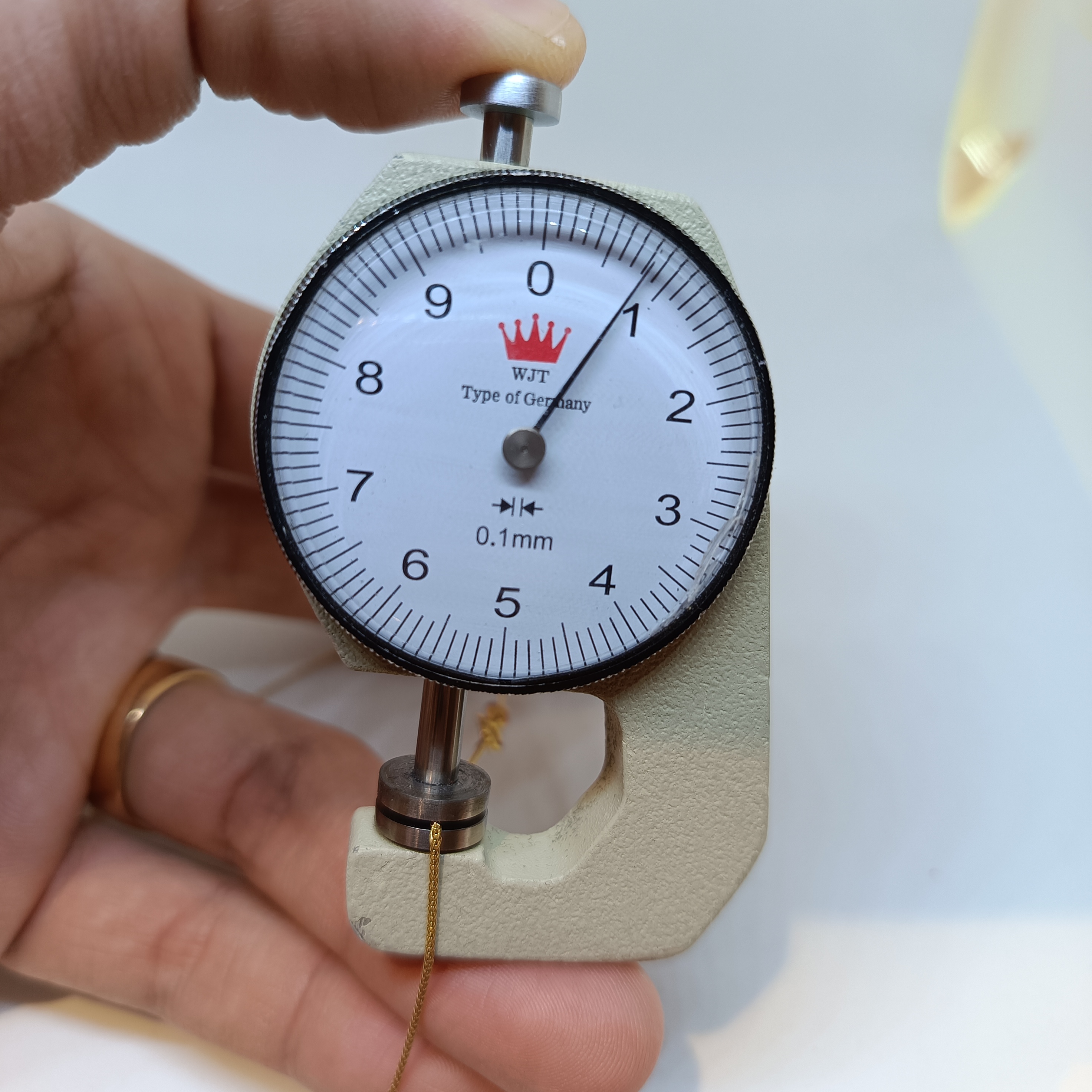 สร้อยคออิตาลี่ ความยาว 20นิ้ว ขนาดกระทัดรัด ความหนาเพียง 0.8 มิล ราคาน่าคบ