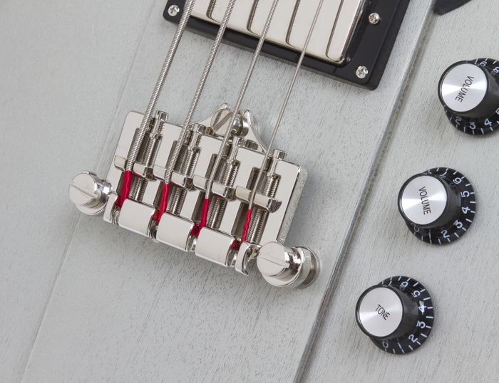 Epiphone Limited Edition Thunderbird-IV Bass TV Silver