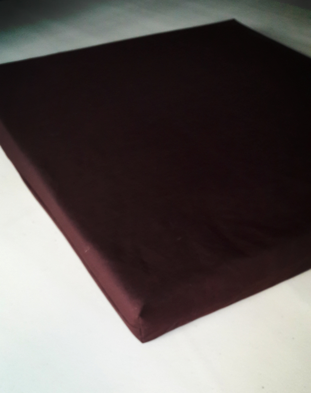 วิถีพุทธ อาสนะยางพารา อาสนะพระ เบาะนั่งสมาธิ เบาะรองนั่งปฏิบัติธรรม ขนาด 60 ซมx 60 ซม หนา 2 นิ้ว สีน้ำตาล