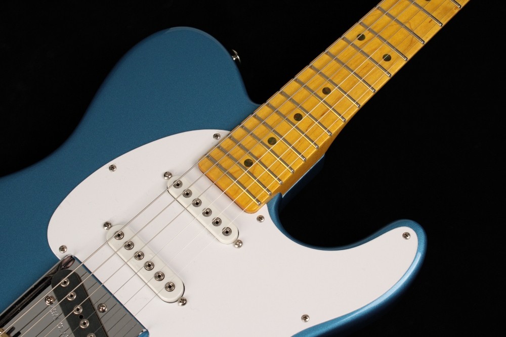 G&L ASAT Classic S - Lake Placid Blue - CLF064003