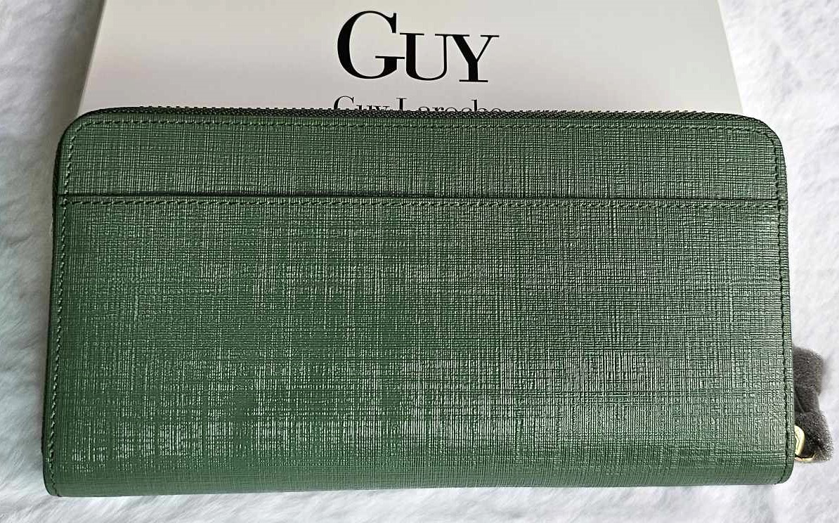 กระเป๋าสตางค์ Guy Laroche เขียวตองเมทาลิก ใหม่ แท้