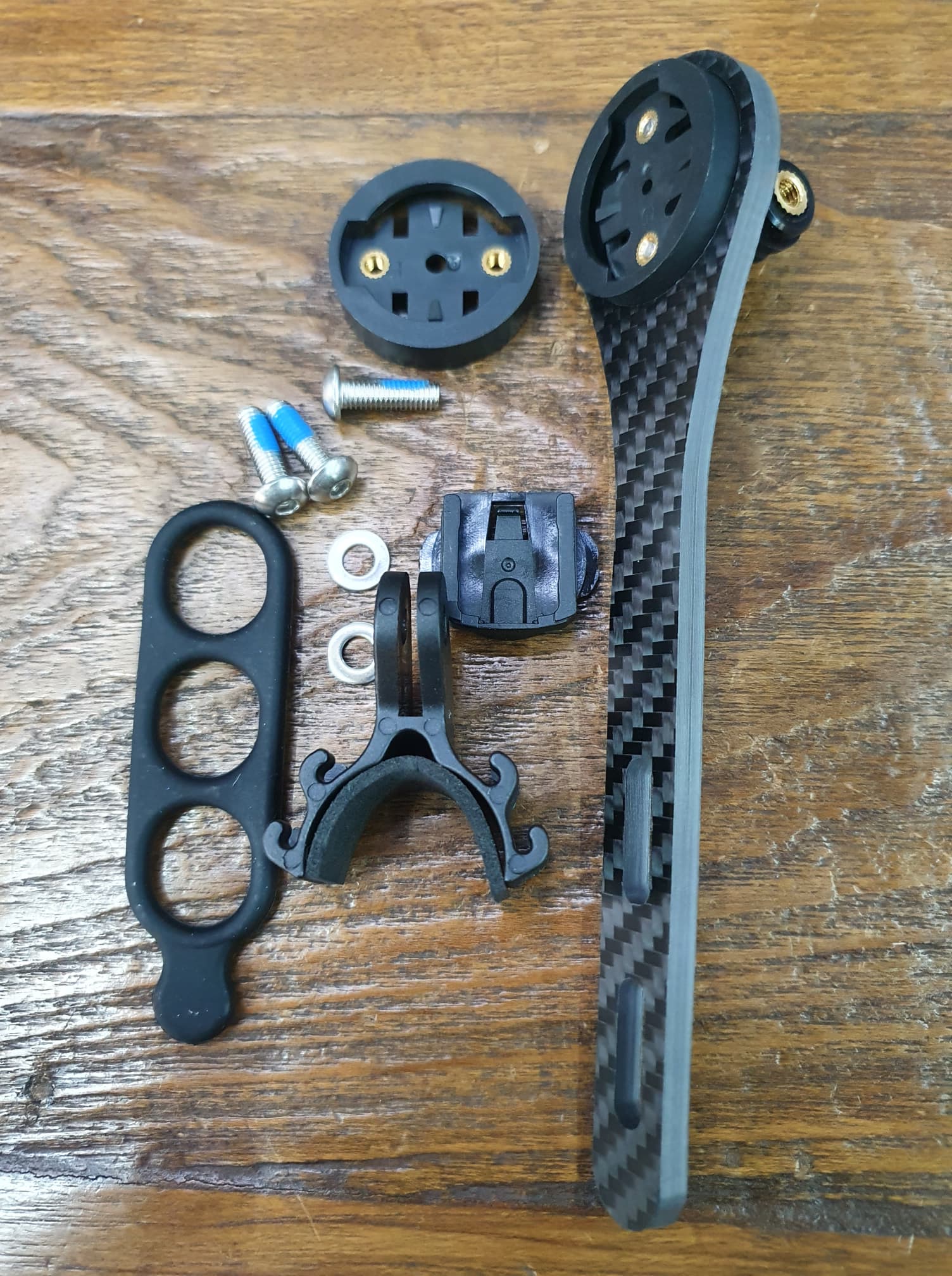 ขาติดไมล์คาร์บอนแฮนด์อินทริเกรท ด้านล่างจับไฟหน้าได้